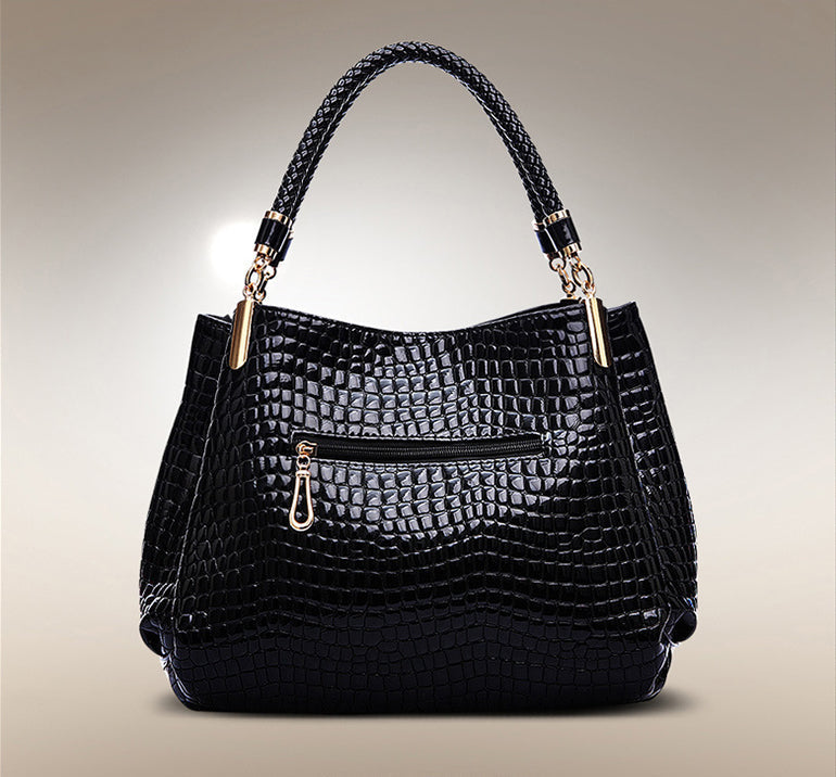 Botha™ Stella - Stylish handbag with crocodile motif