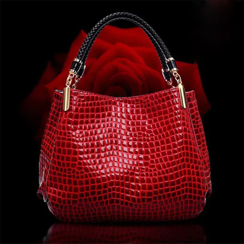 Botha™ Stella - Stylish handbag with crocodile motif