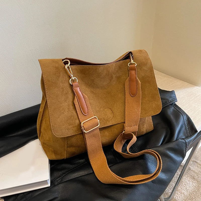 Botha™ | Eliana VINTAGE SUEDE SHOULDER BAG