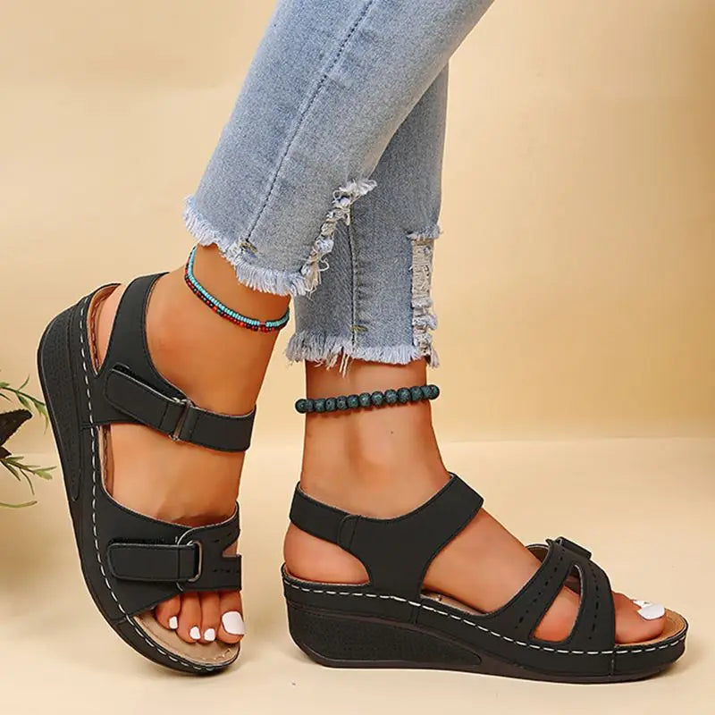 Botha™ | Hallie Orthopedic Sandals