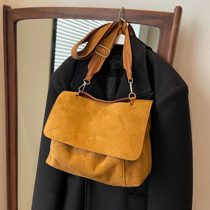 Botha™ | Eliana VINTAGE SUEDE SHOULDER BAG