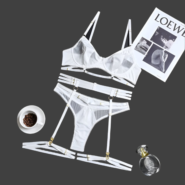 Botha™ Freja | luxurious 3-piece French lingerie set